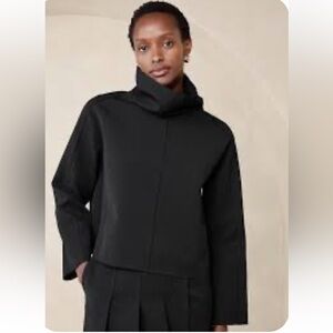 Banana Republic Elegant Black Truneo Turtleneck Top
Sz Small
Classy/ Dressy